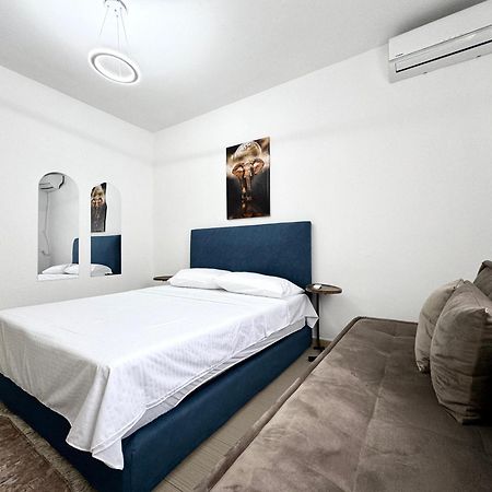 Luxury Apartments In City Center Дуррес Экстерьер фото