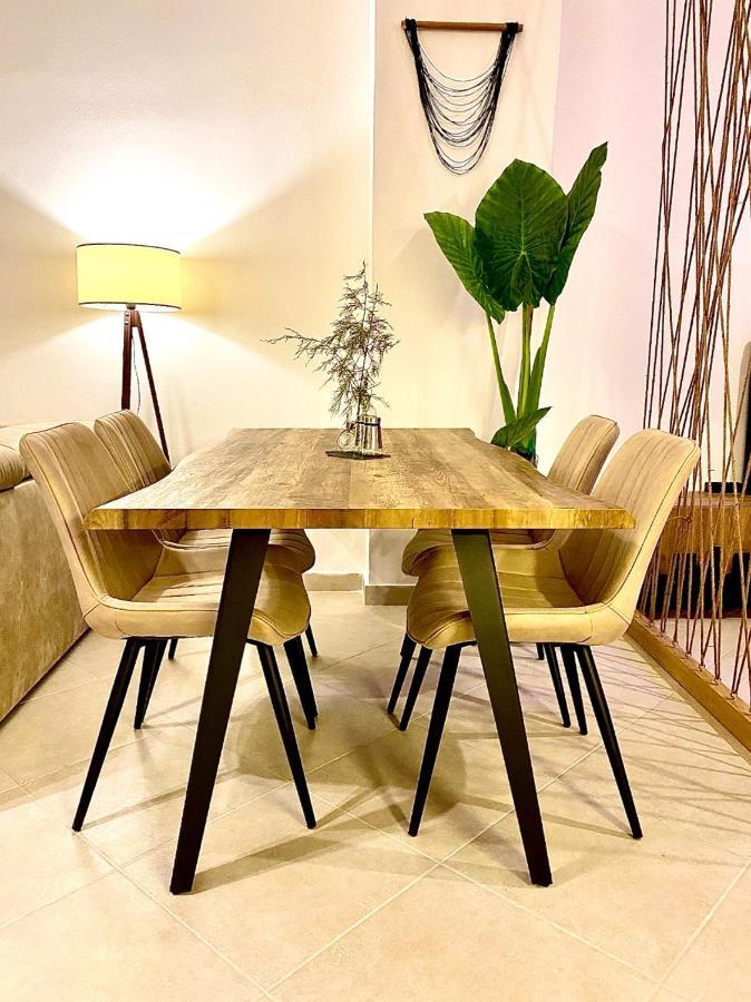 Luxury Apartments In City Center Дуррес Экстерьер фото
