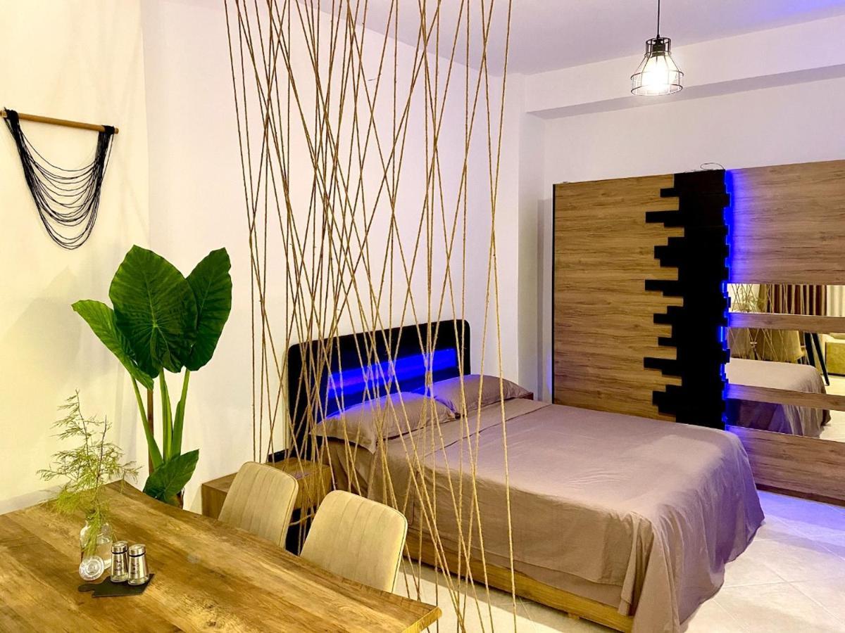 Luxury Apartments In City Center Дуррес Экстерьер фото