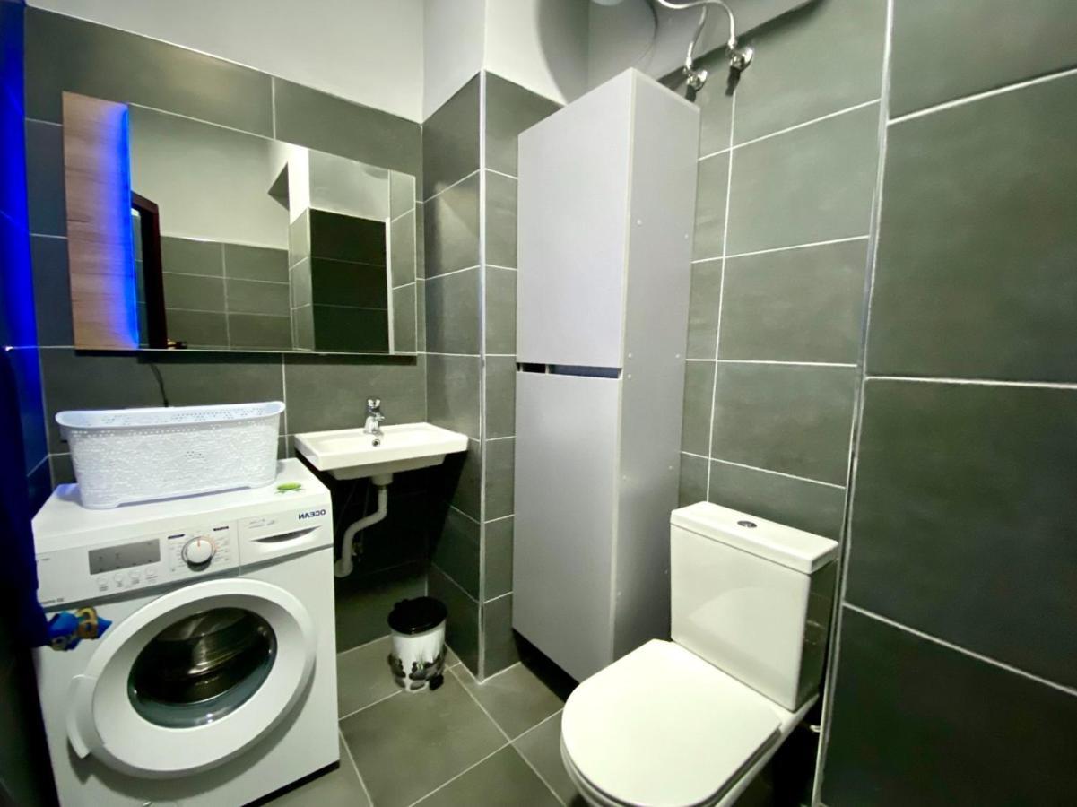 Luxury Apartments In City Center Дуррес Экстерьер фото