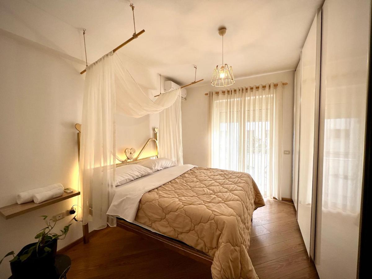 Luxury Apartments In City Center Дуррес Экстерьер фото