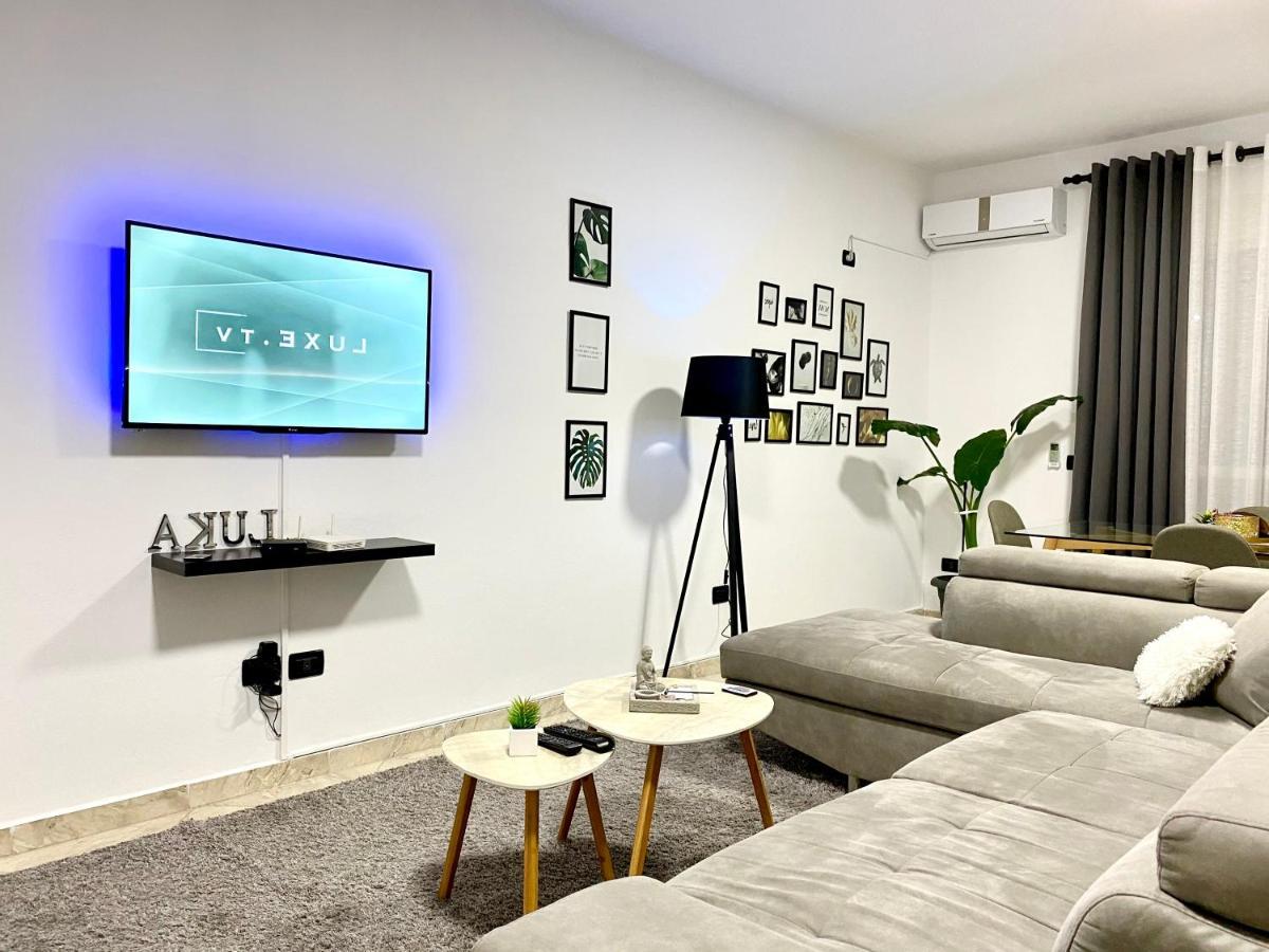 Luxury Apartments In City Center Дуррес Экстерьер фото