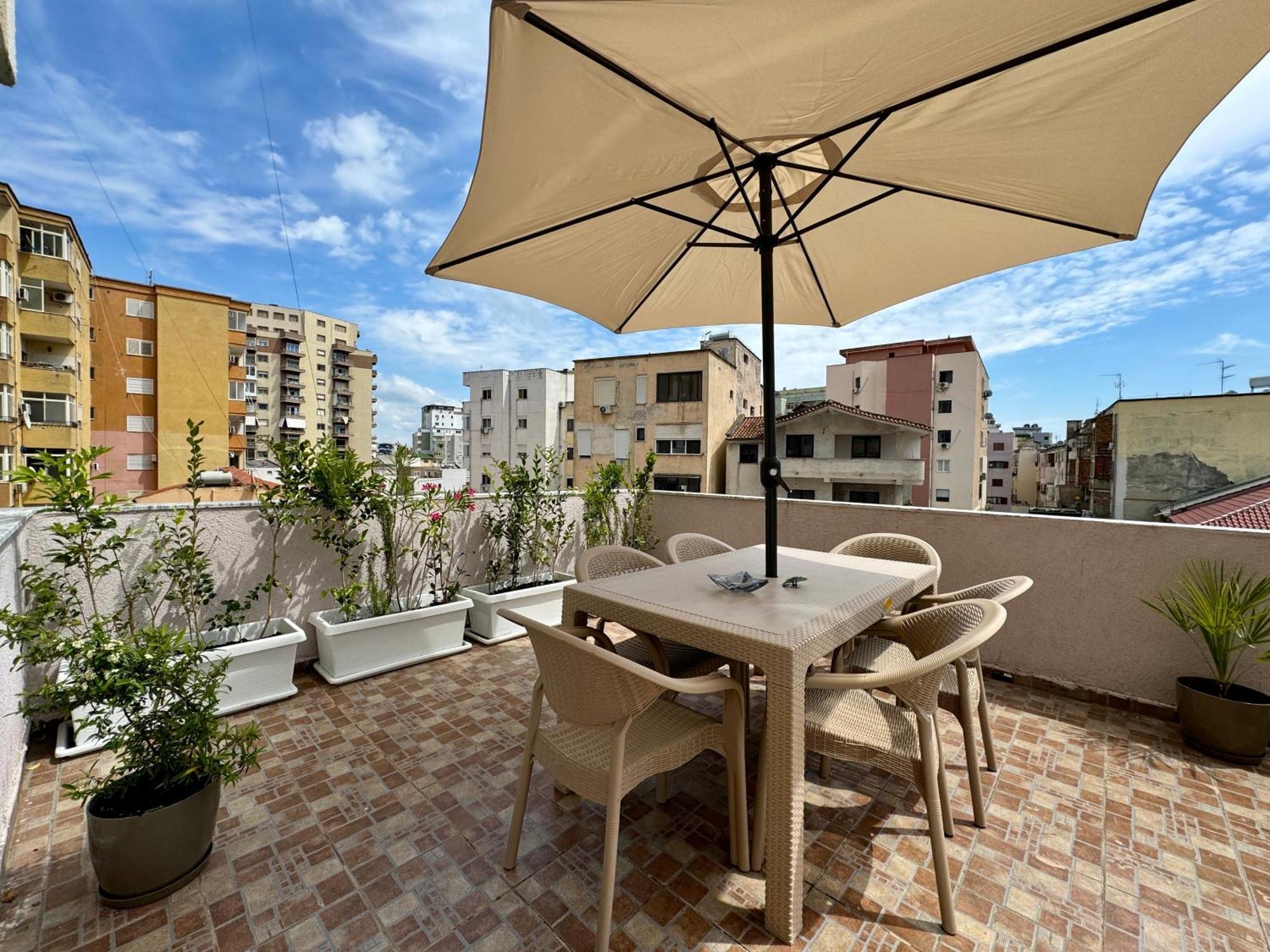 Luxury Apartments In City Center Дуррес Экстерьер фото