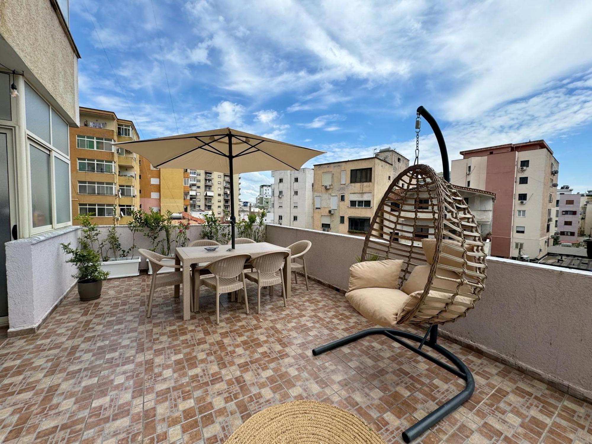 Luxury Apartments In City Center Дуррес Экстерьер фото