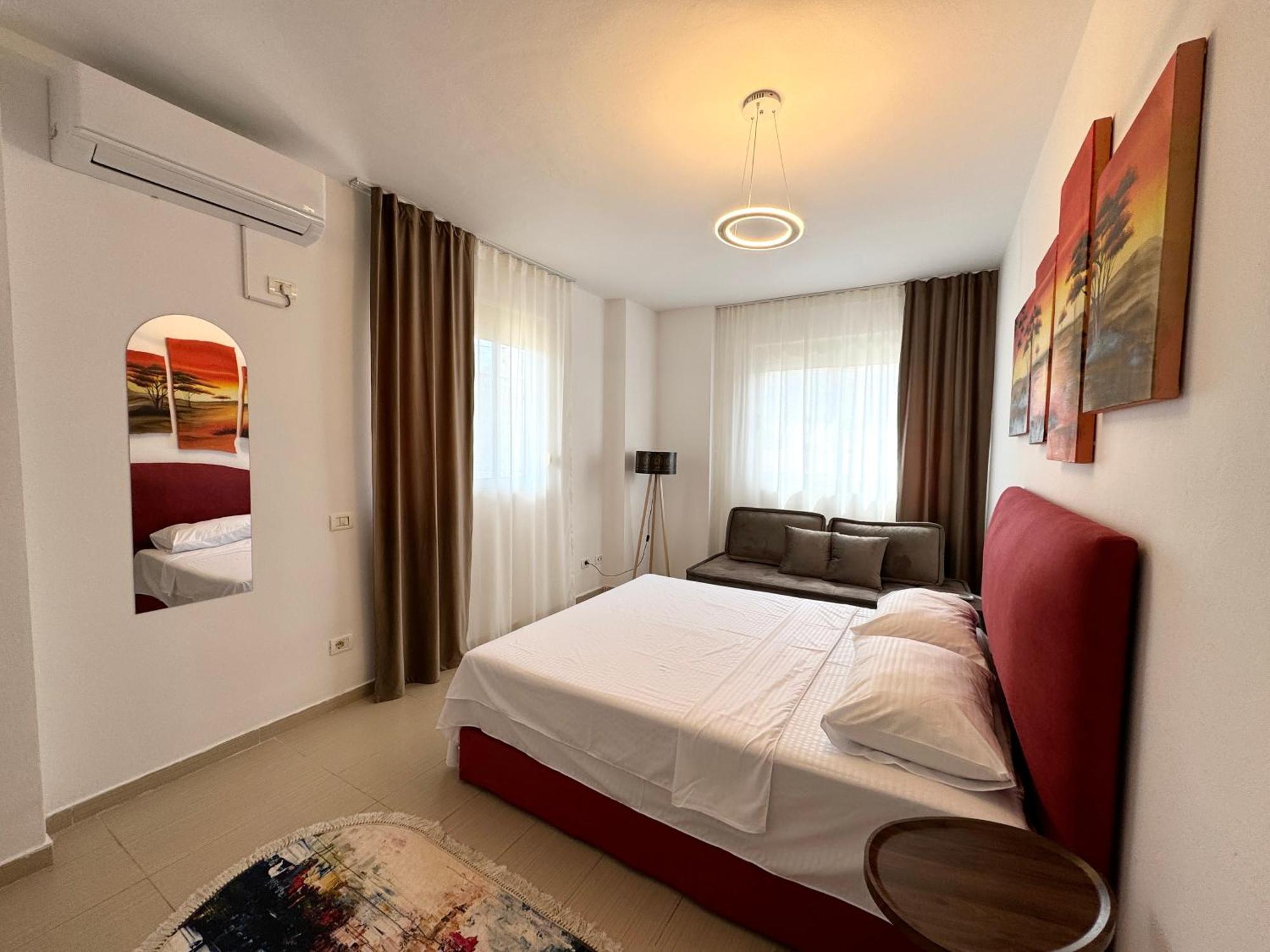 Luxury Apartments In City Center Дуррес Экстерьер фото